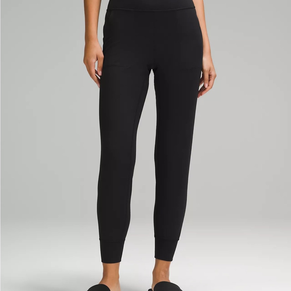 lululemon Align™ High-Rise Jogger
Full Length